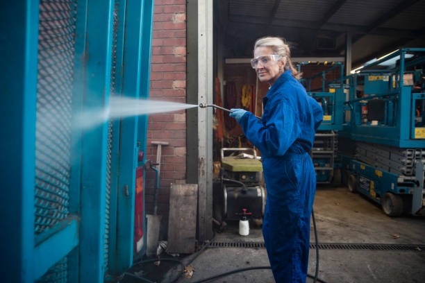 Garage Pressure Washing in Kutztown University, PA
